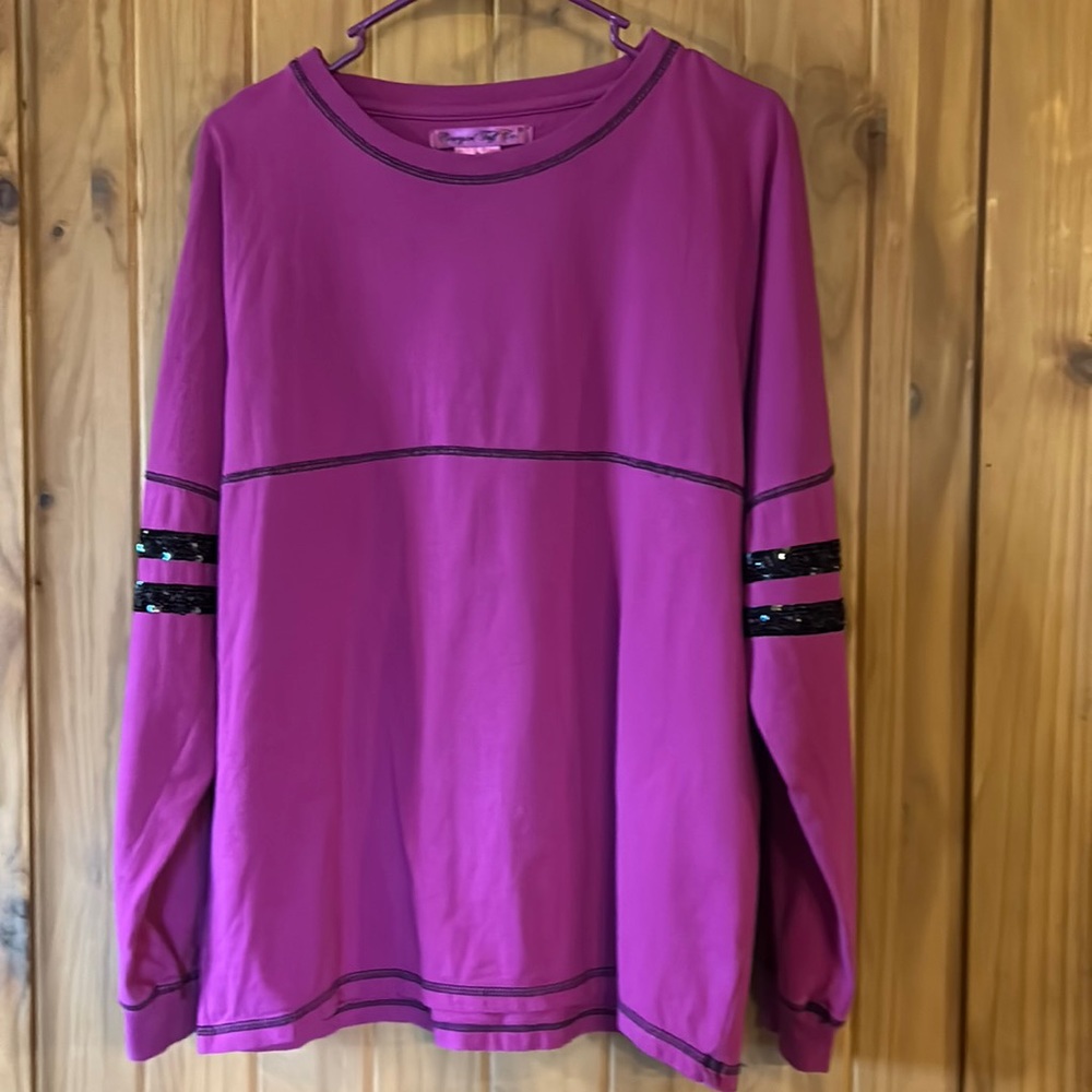 Cowgirl Tuff top